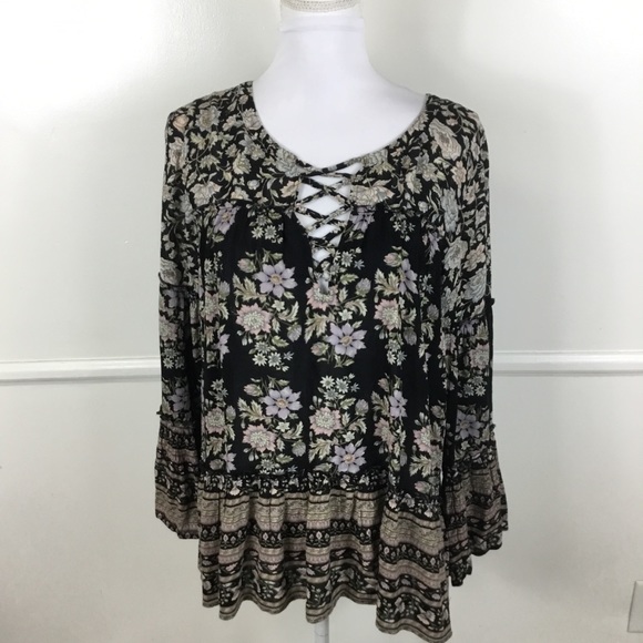 American Eagle Outfitters Tops - American Eagle Floral Bell Sleeve Top Womens Small